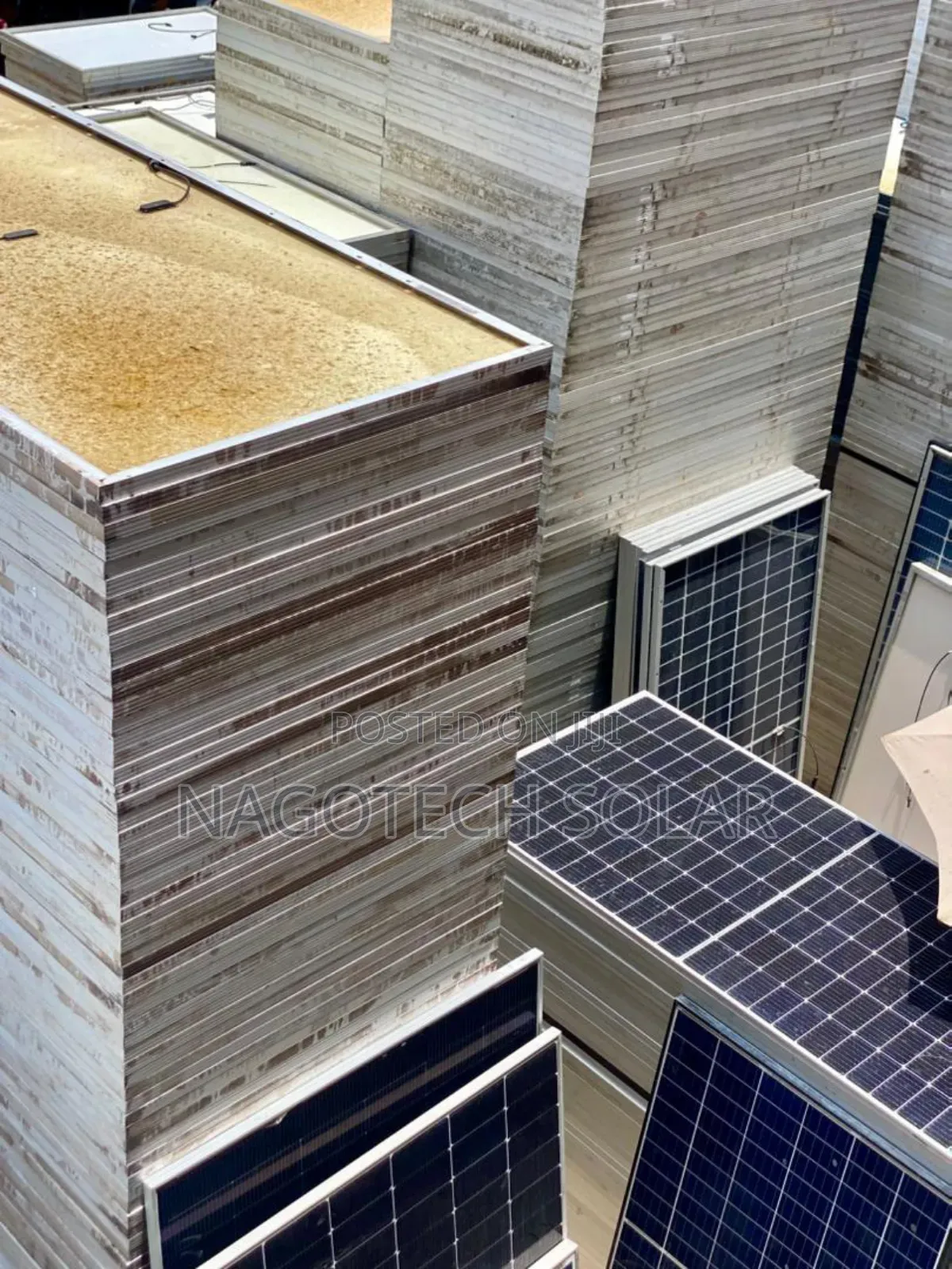 600watts Canadian Used Solar