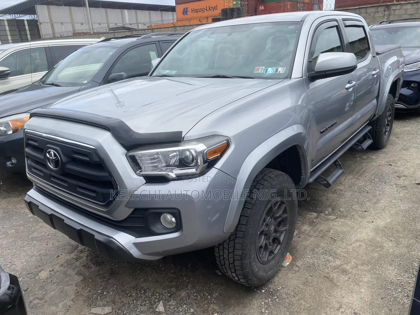 Toyota Tacoma SR5 2017 Gray