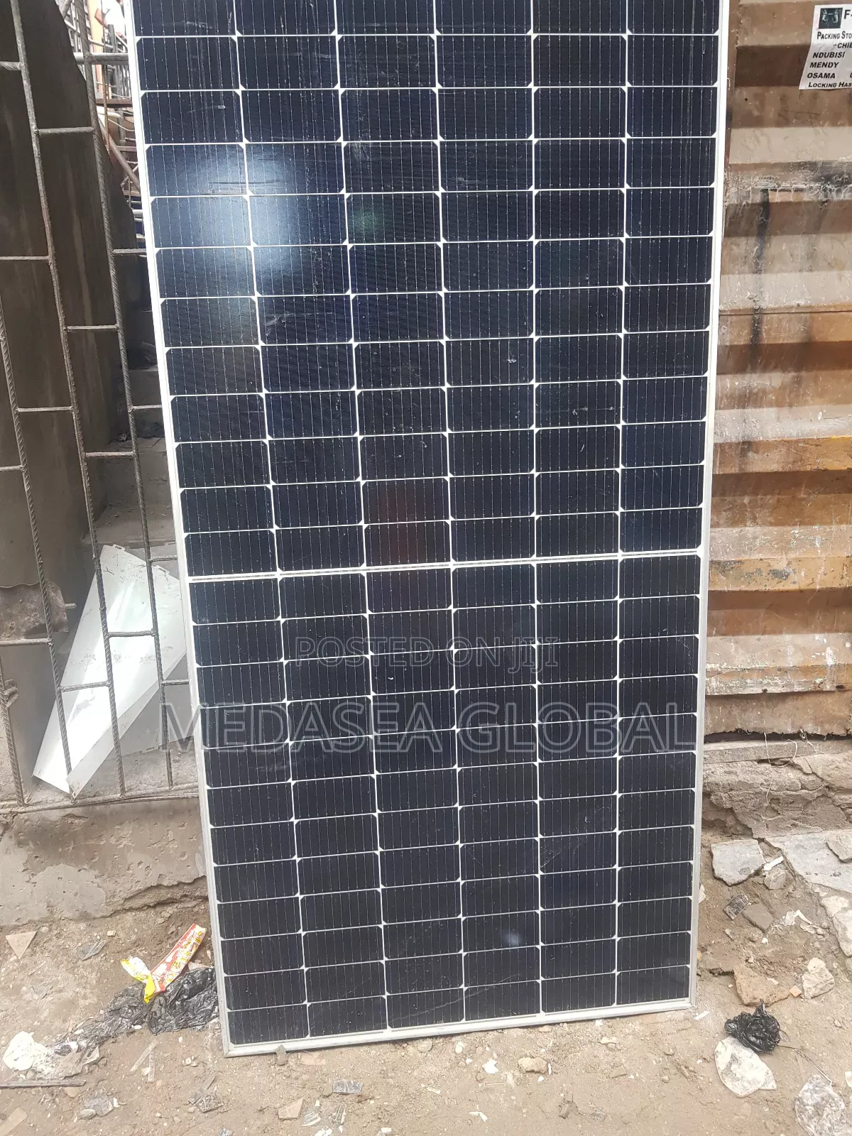 600-Watt Canadian Solar Panels