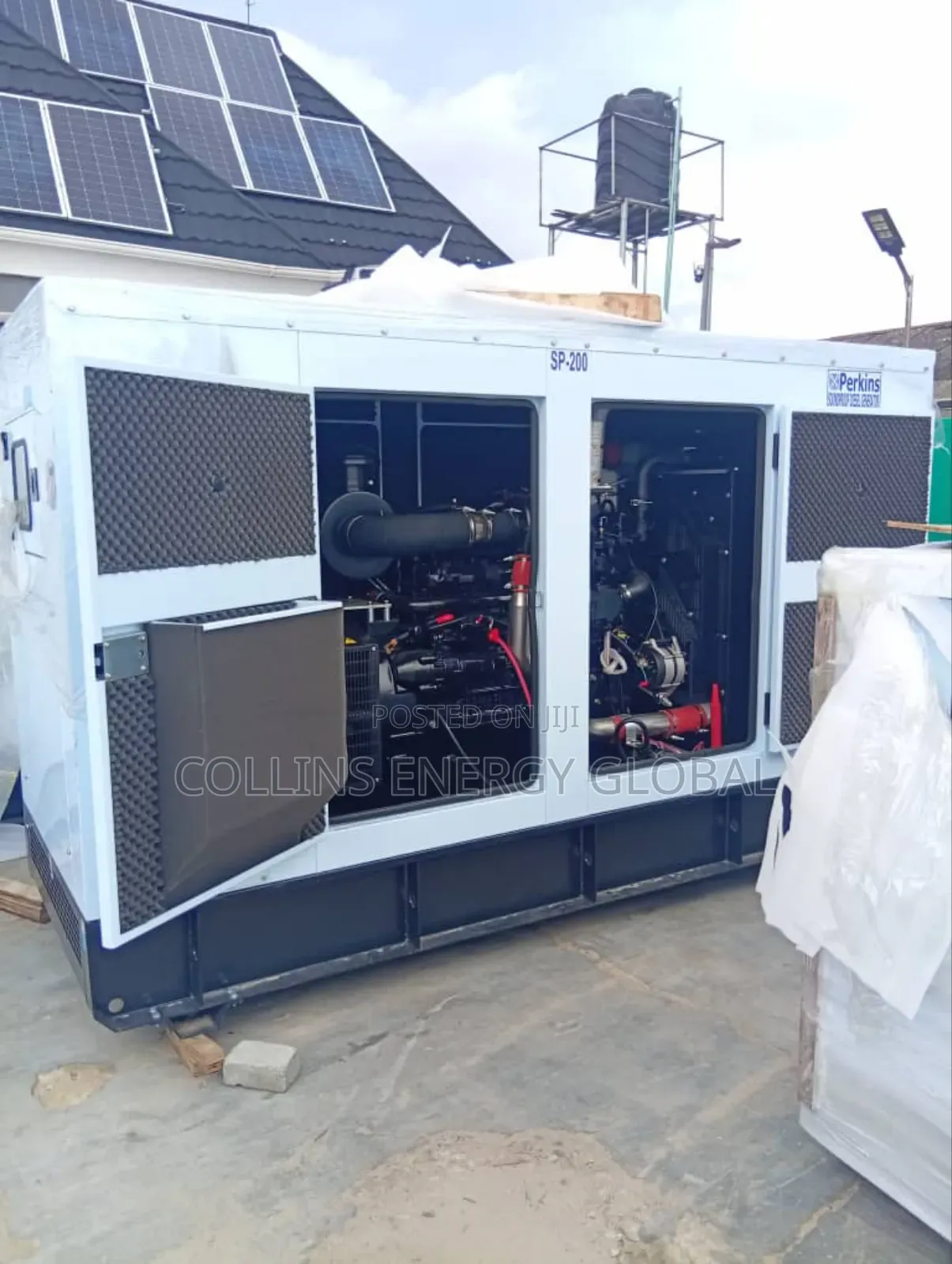 200kva Uk Perkins Soundproof Copper Coil Generator