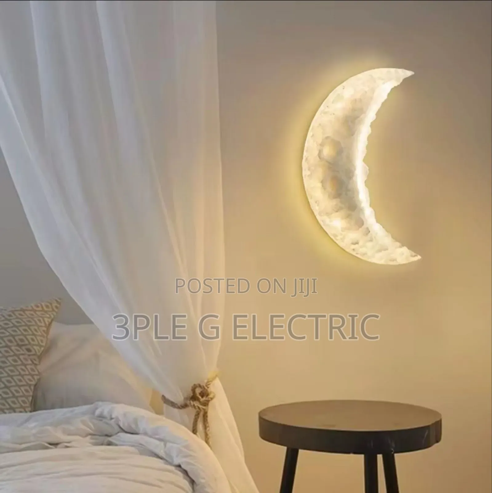 Nordic Moon Shape Wall Lanp