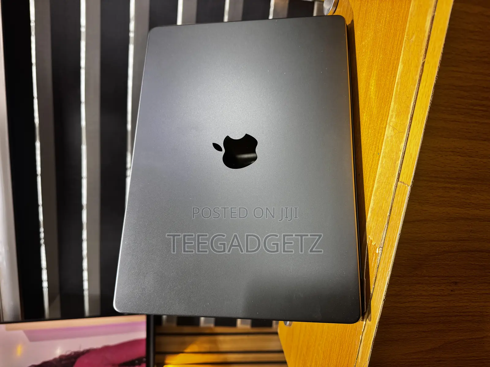 Laptop Apple MacBook Pro 2024 M4 14-Inch 16GB Apple M4 SSD 512GB