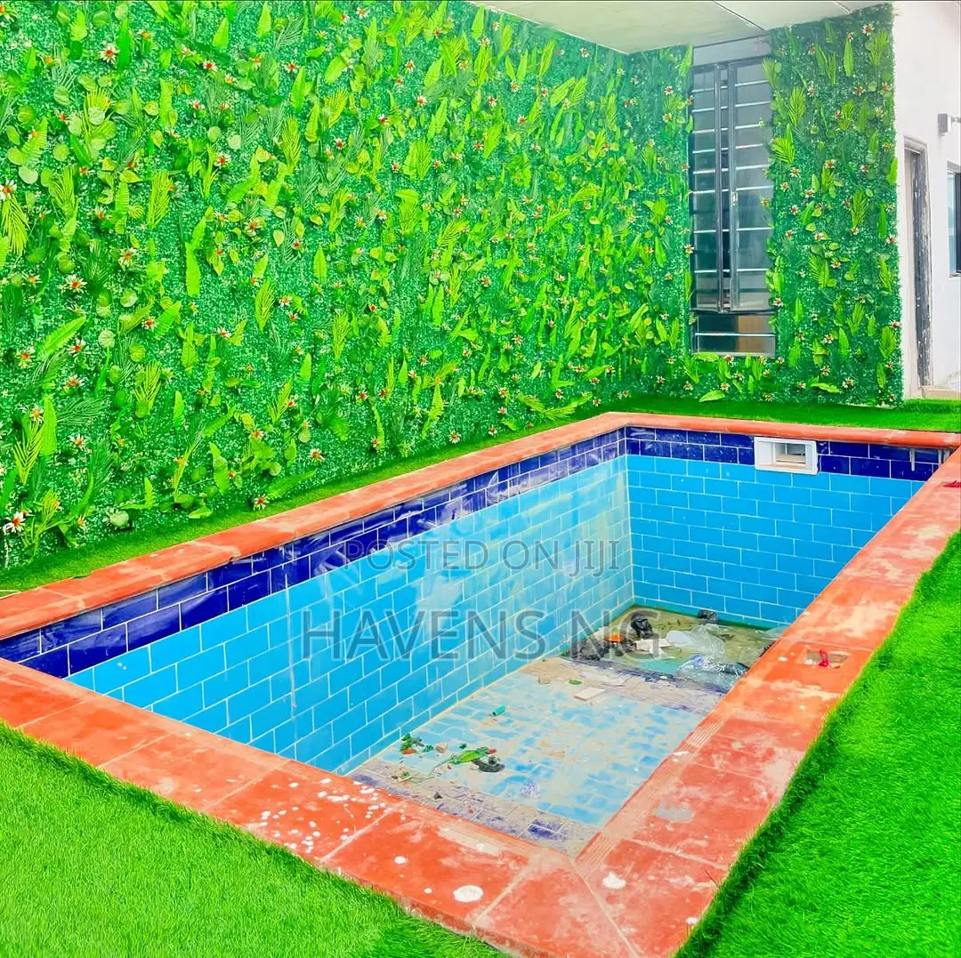5bdrm Duplex in Ikota for sale