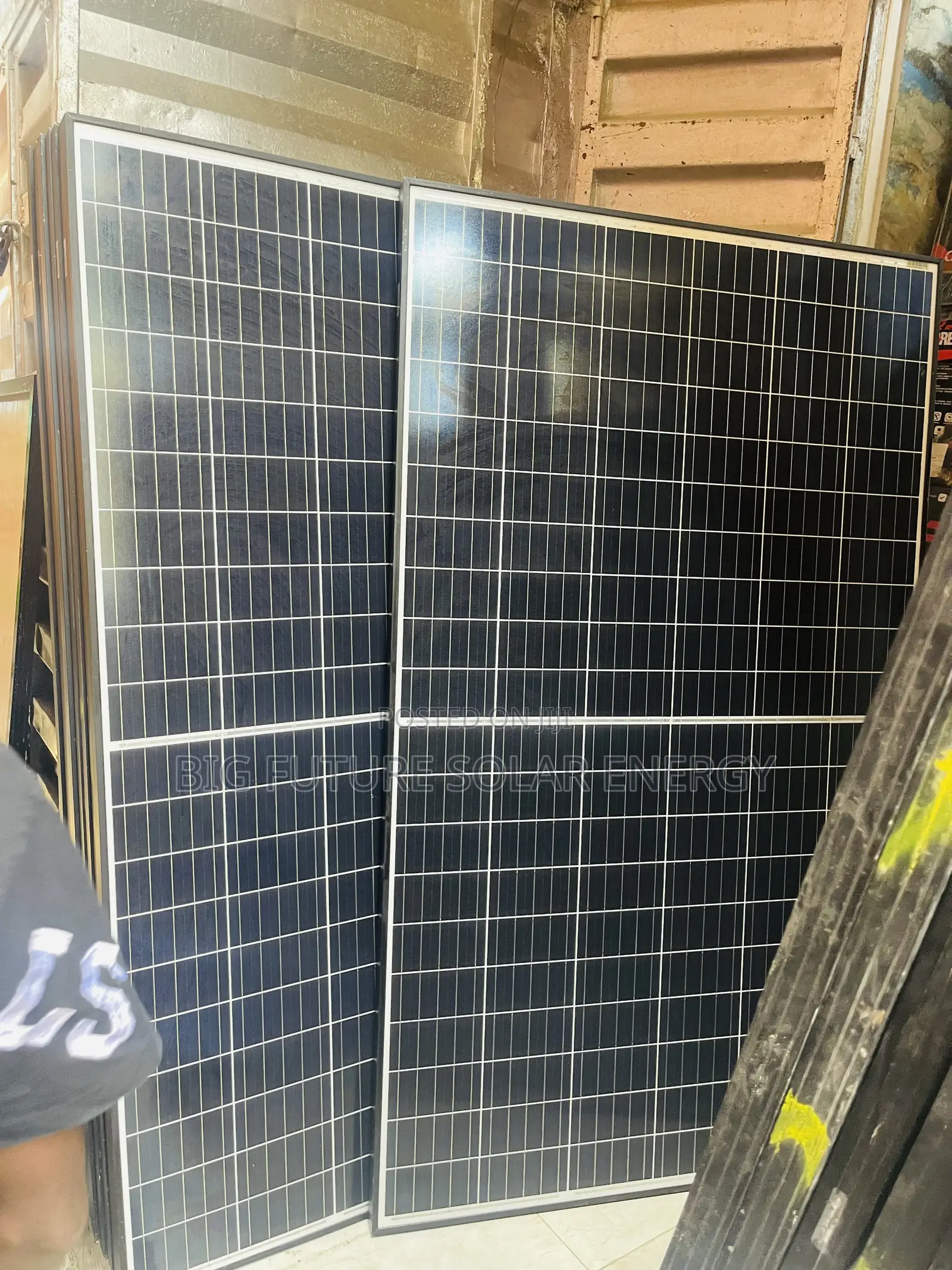 500watts Canadian Solar Panel 120c