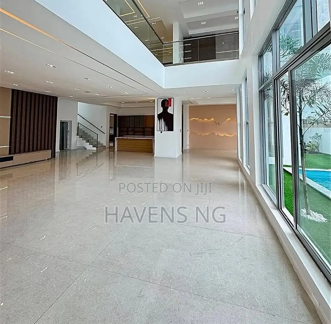 5bdrm Duplex in Osapa london for sale