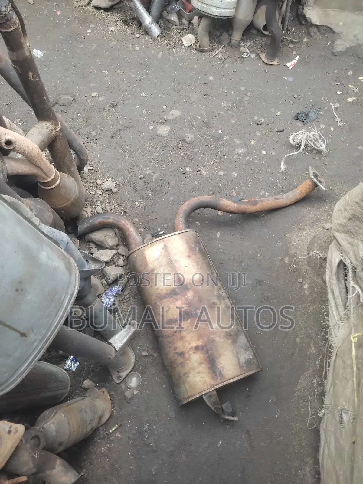 Exhaust Silencer Back Pot for Toyota Matrix 2009-2013 Model