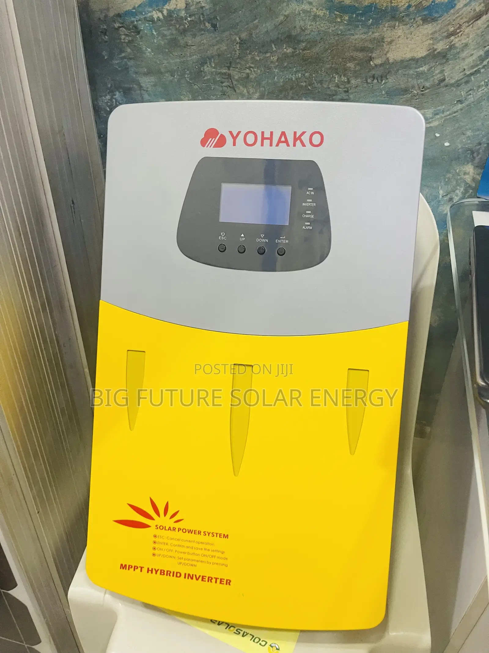 3.5kva Yohako Solar Hybrid Inverter 24v