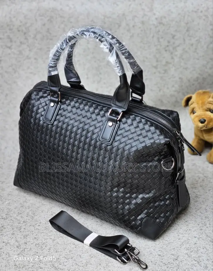 Pure Leather Premium Luxury Quality Travelling Duffle Bags