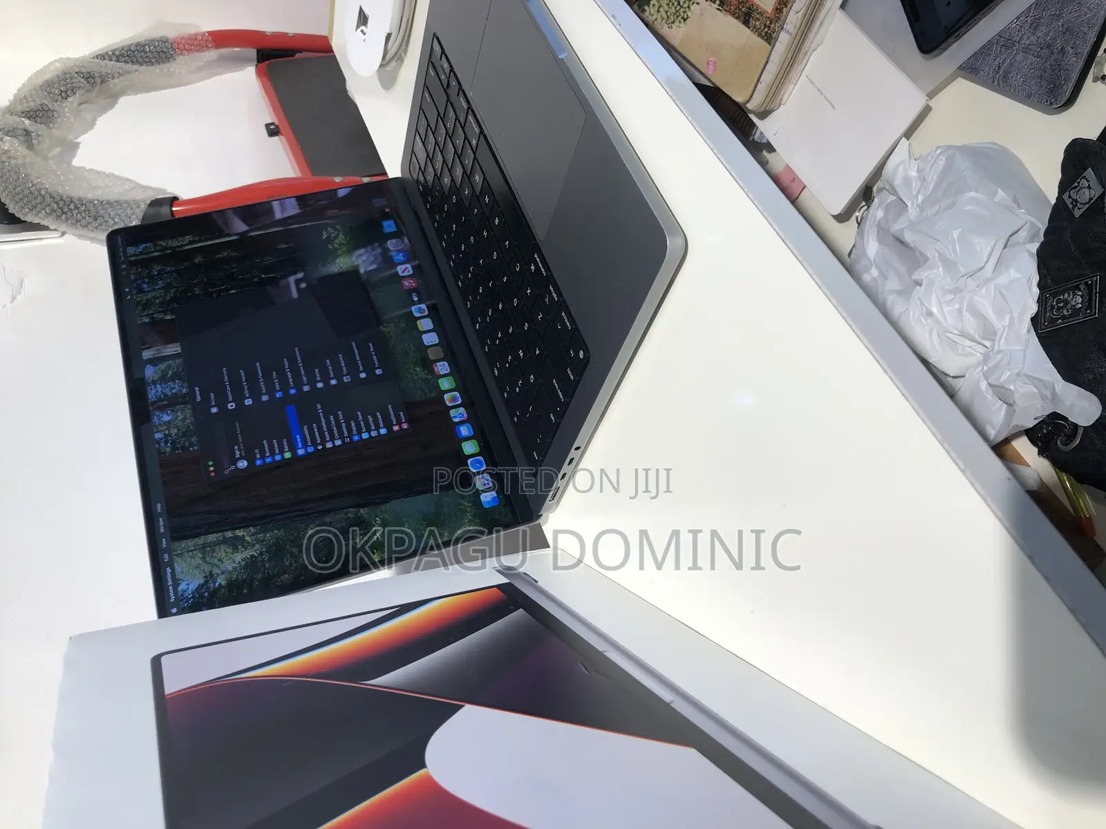 Laptop Apple MacBook Pro 2021 M1 16GB Apple M1 Pro SSD 512GB