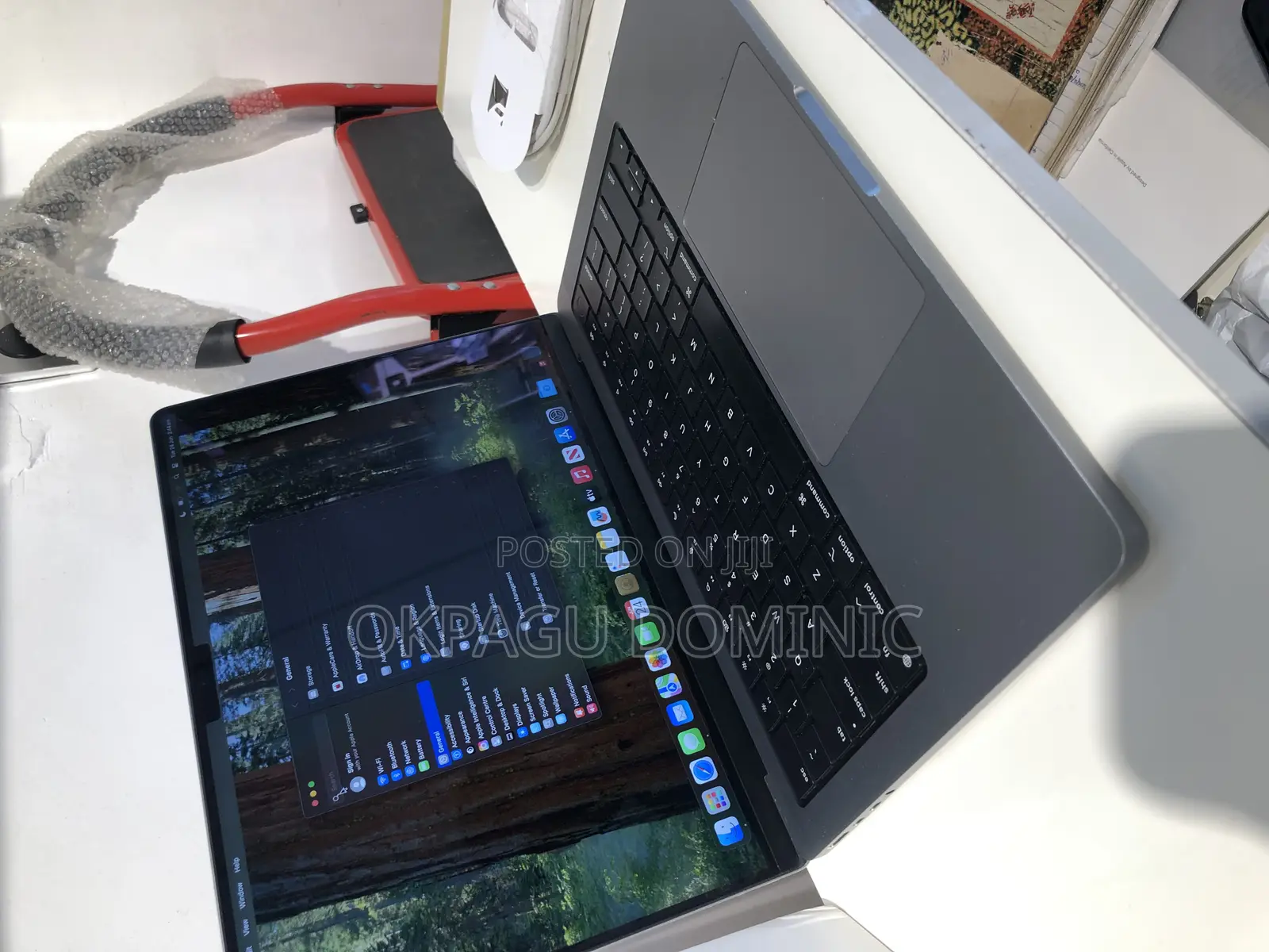 Laptop Apple MacBook Pro 2021 M1 16GB Apple M1 Pro SSD 512GB