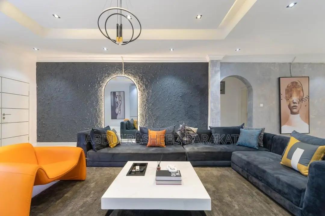 Luxury and Spacious Three Bedroom Apartment With Pool Snooker Balcony