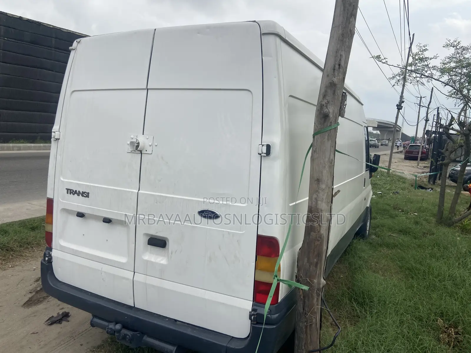 Ford Transit 2010 White