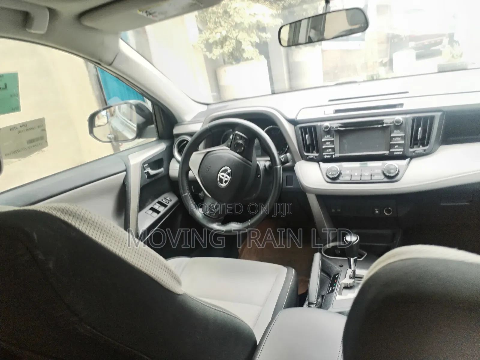 Toyota RAV4 XLE AWD (2.5L 4cyl 6A) 2016 Gray