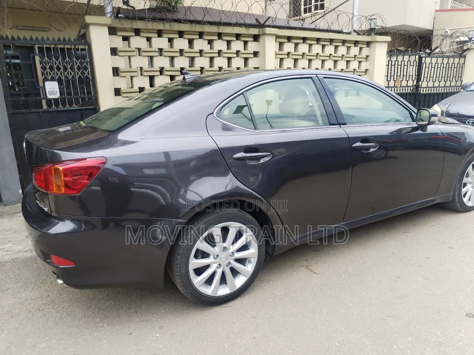 Lexus IS 250 AWD Automatic 2010