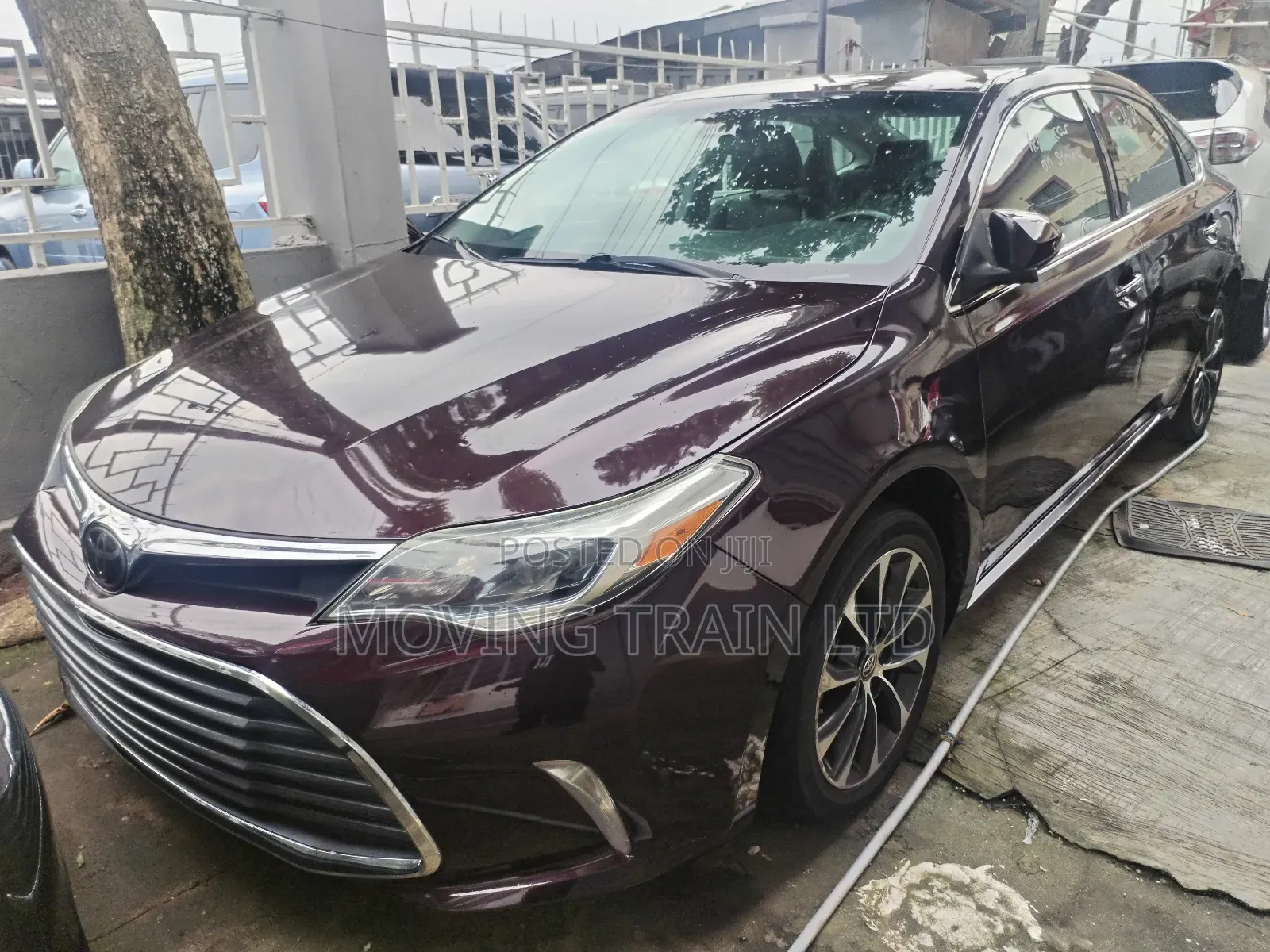 Toyota Avalon XLE Plus Sedan FWD (3.5L 6cyl 6A) 2017 Burgundy
