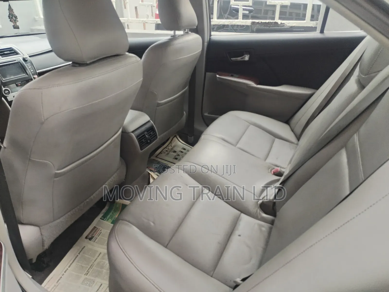 Toyota Camry XLE V6 4dr Sedan (3.5L 6cyl 6A) 2013