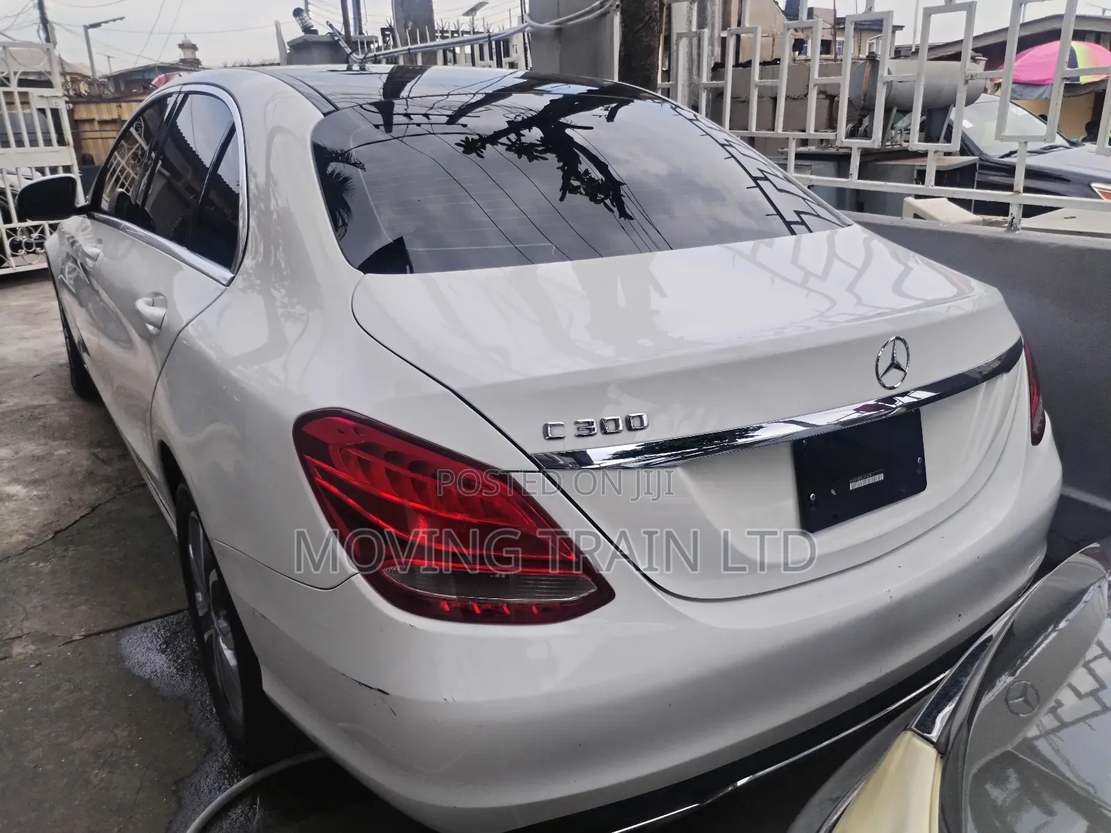 Mercedes-Benz C300 Base AWD 4Matic Sedan (2.0L 4cyl 7A) 2015 White