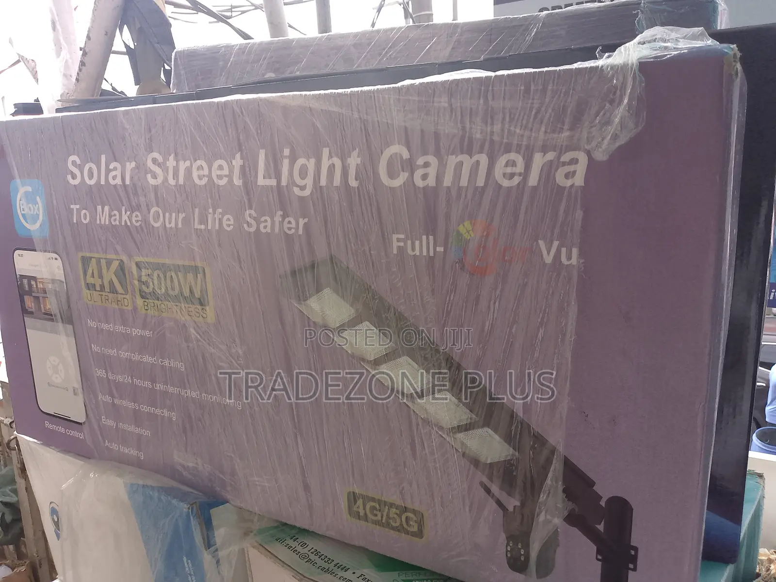 Eco-Friendly 500w Solar Street Light for Public Spaces