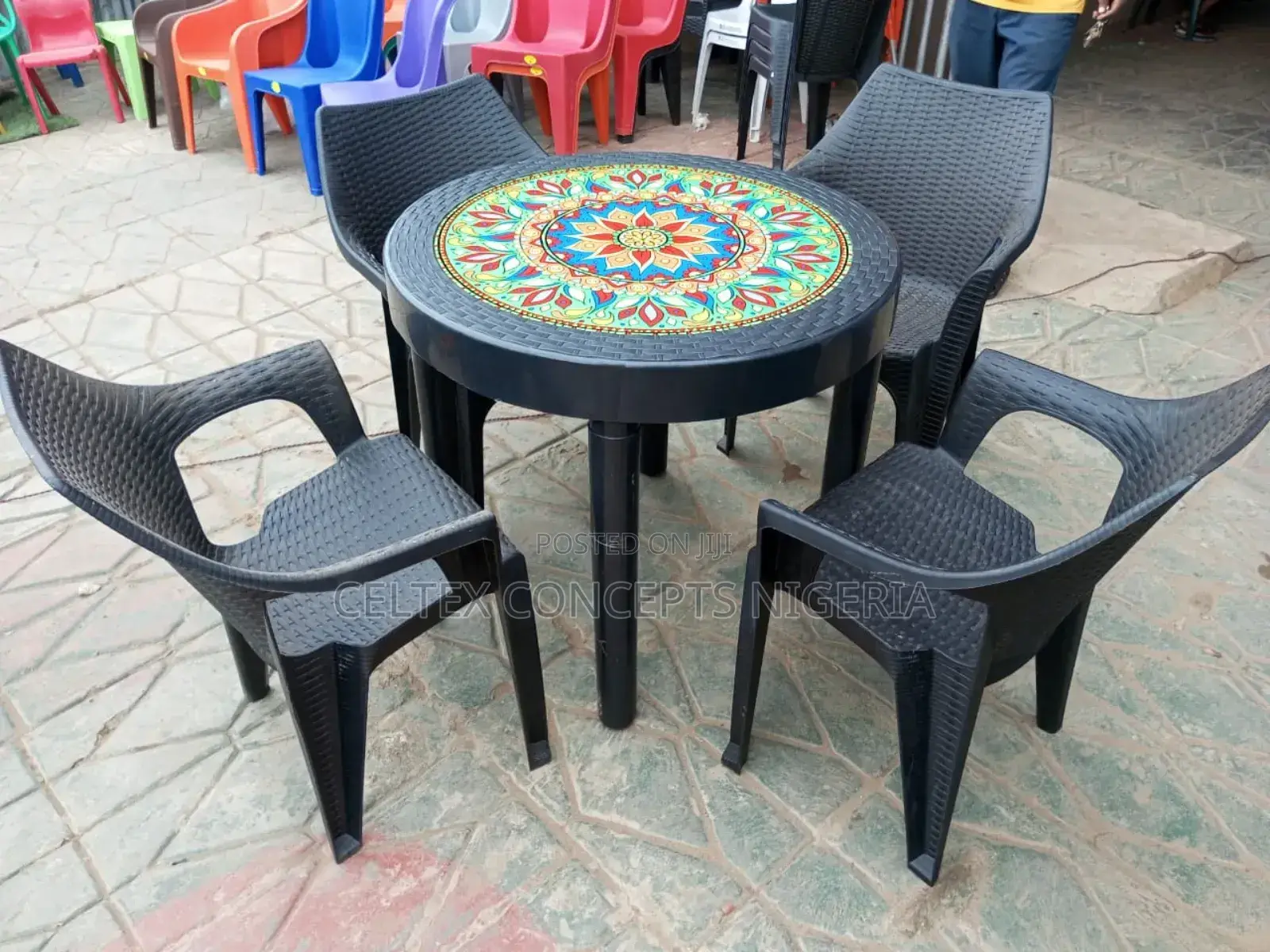 4 Seater Plastic Set
