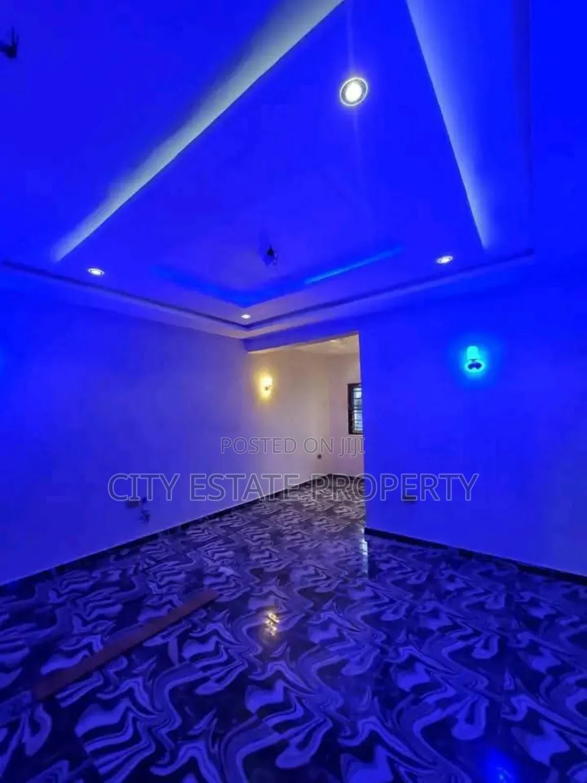 2bdrm Block of Flats in City Estate, Port-Harcourt for rent