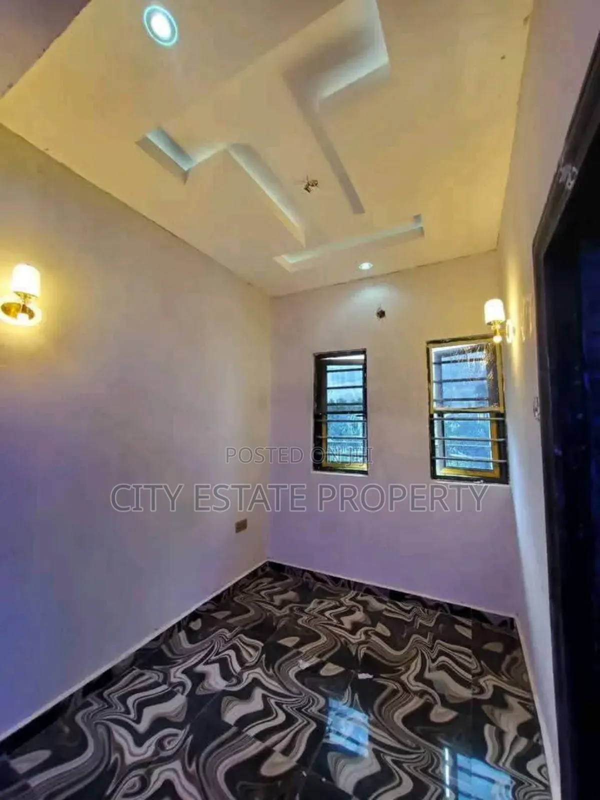 2bdrm Block of Flats in City Estate, Port-Harcourt for rent