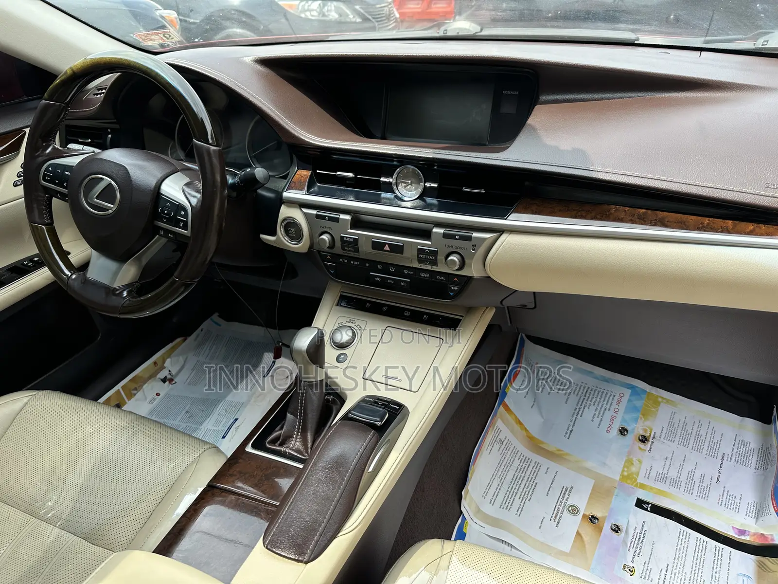 Lexus ES 350 FWD 2016 Red