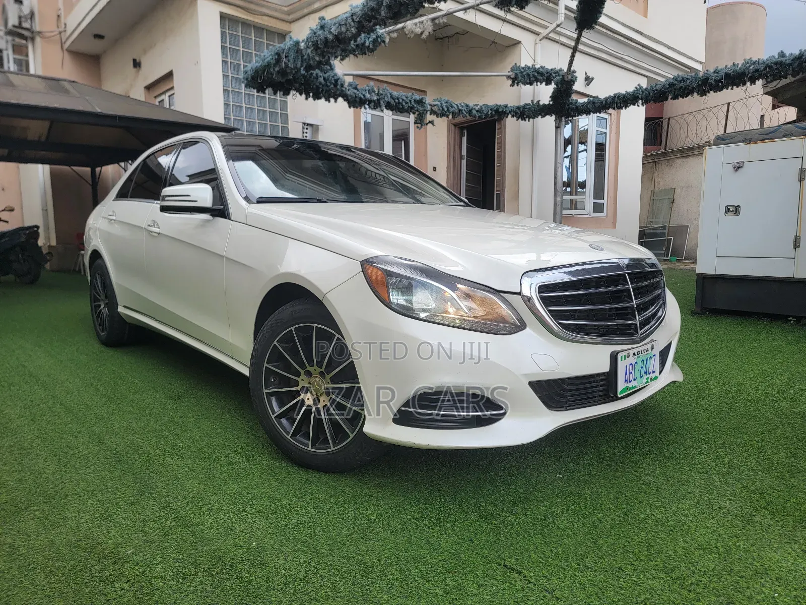 Mercedes-Benz E350 Base 4Matic Sedan AWD (3.5L 6cyl 7A) 2014 White