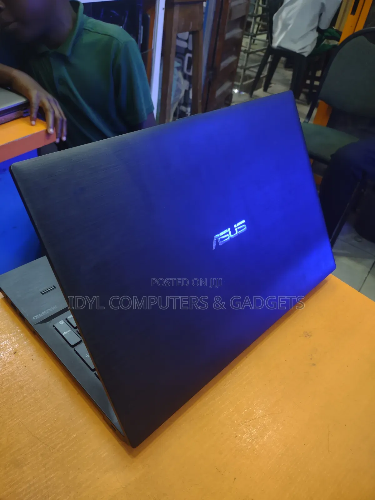 Laptop Asus ASUSPRO P2430UA 16GB Intel Core I7 SSD 256GB