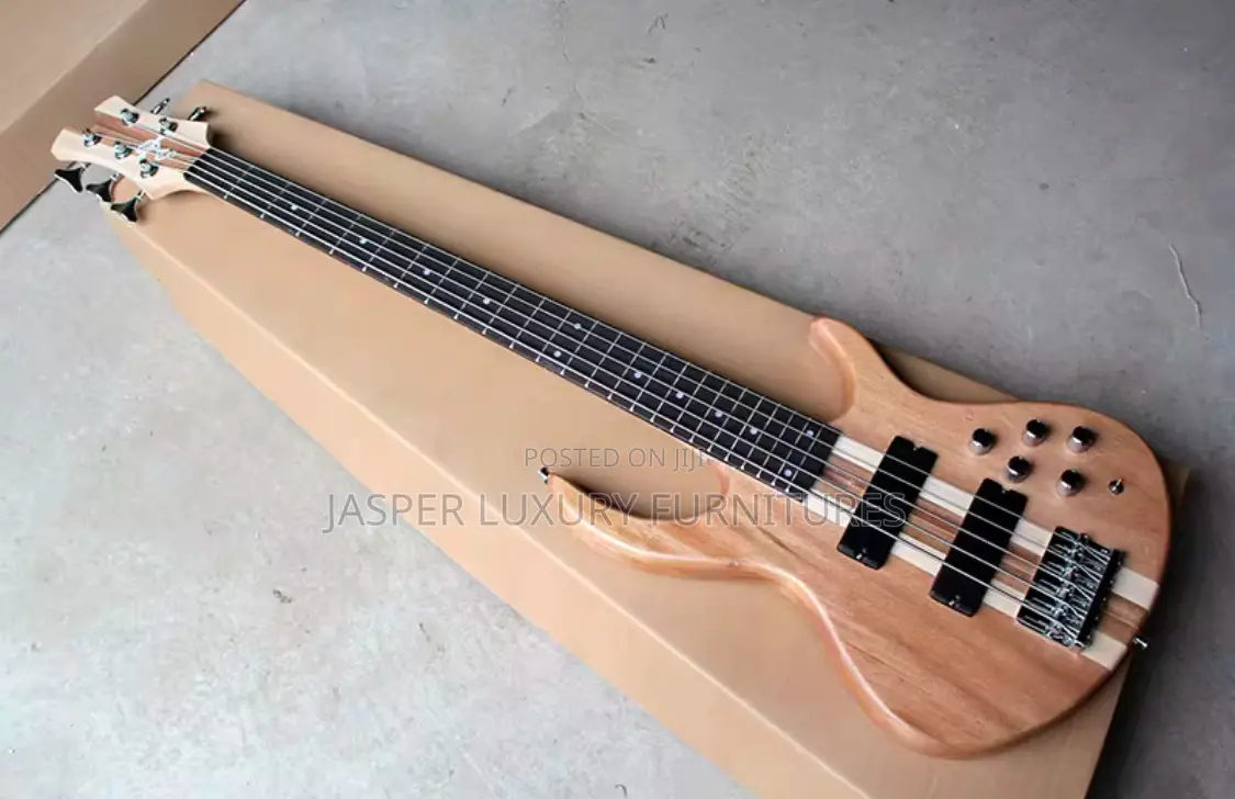 Smiger Bass Guitar