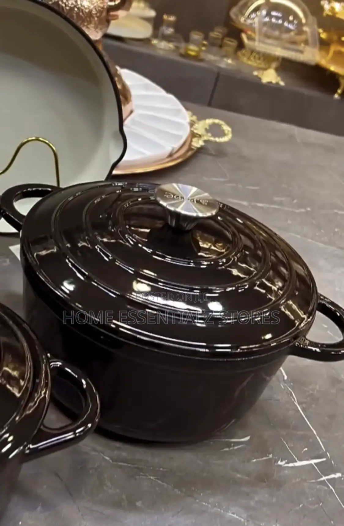 S. Jade Pure Cast Iron Pots Set