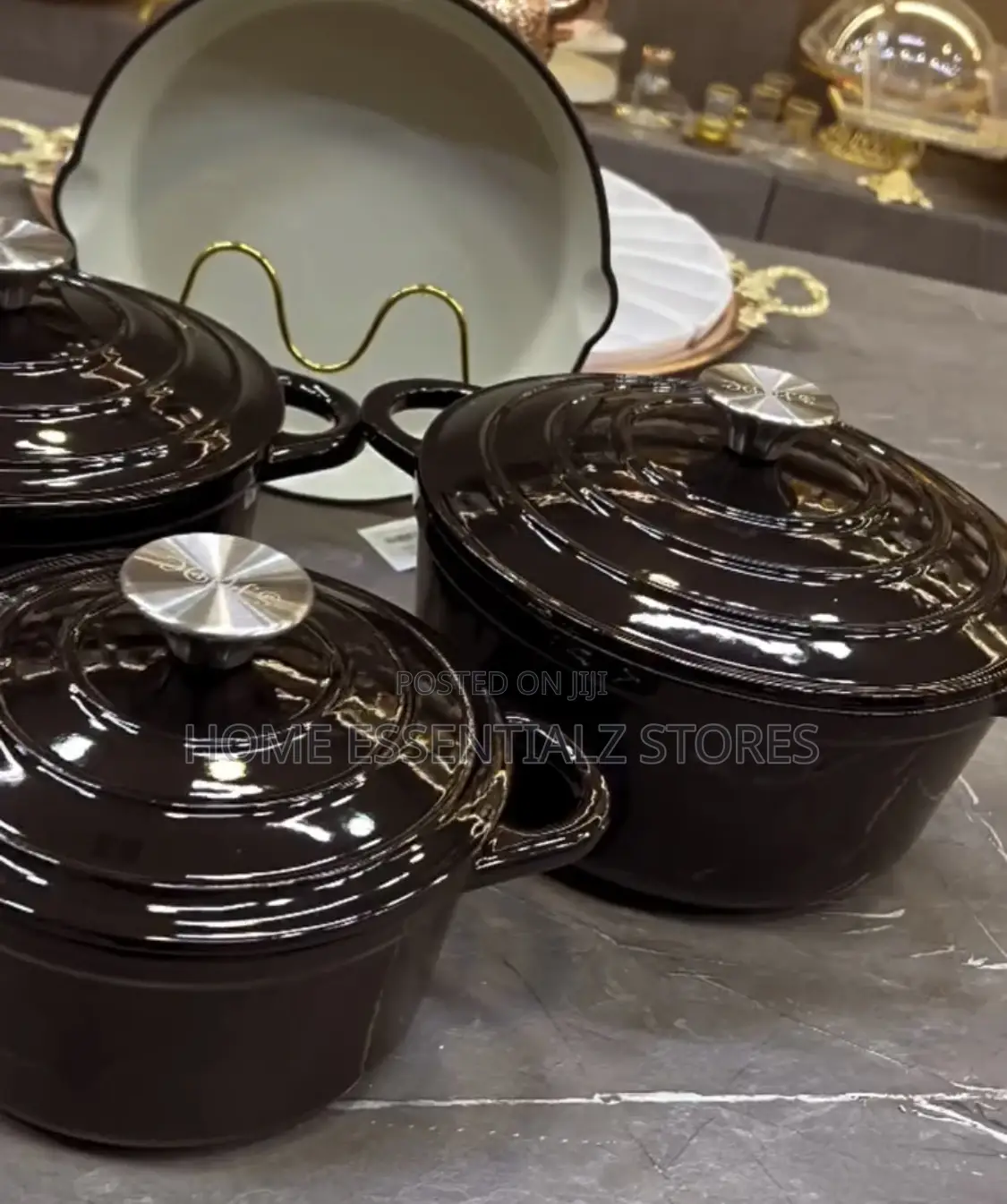 S. Jade Pure Cast Iron Pots Set