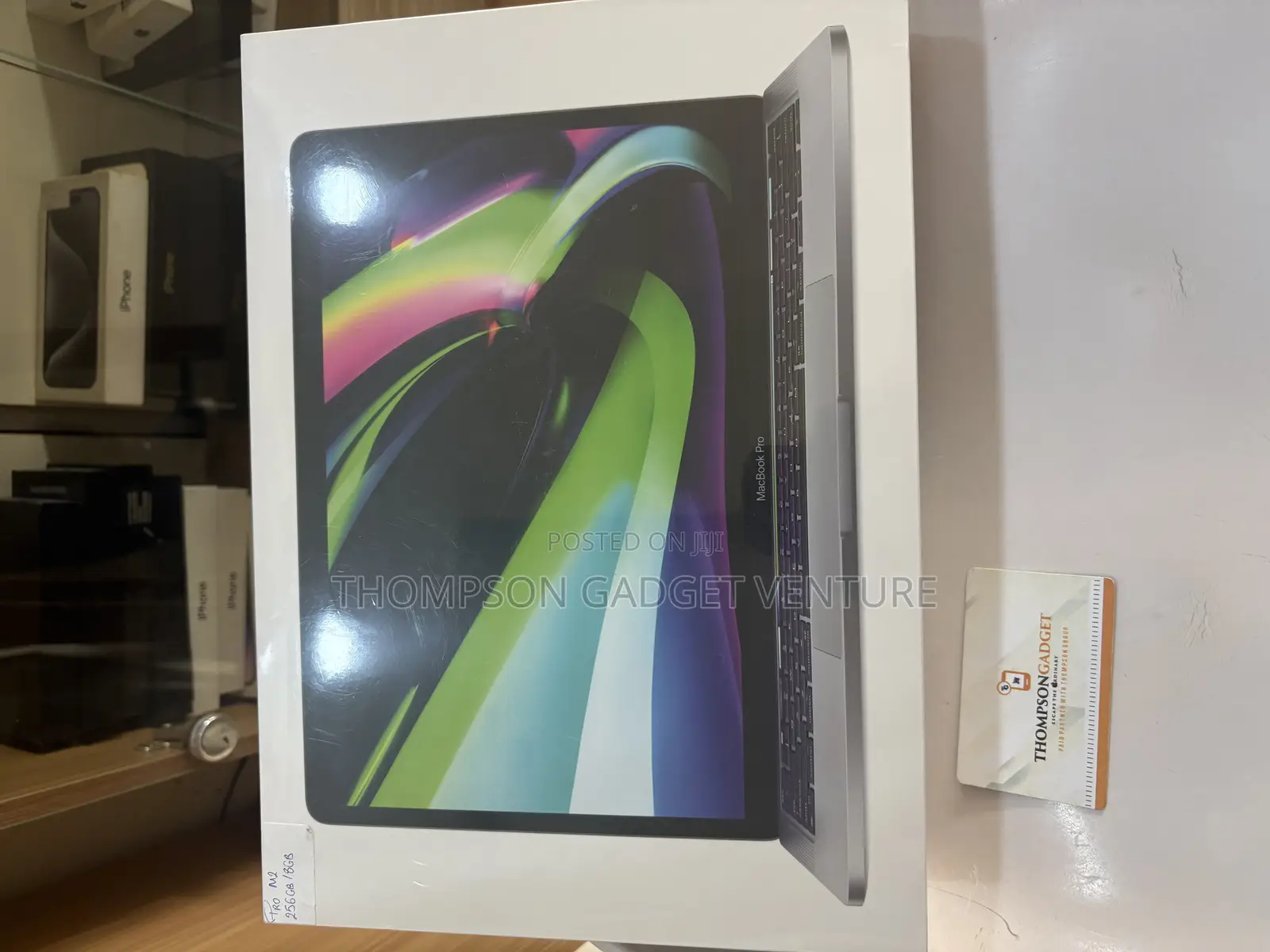 New Laptop Apple MacBook Pro 2023 M2 8GB Intel Core I7 HDD+SSD 256GB