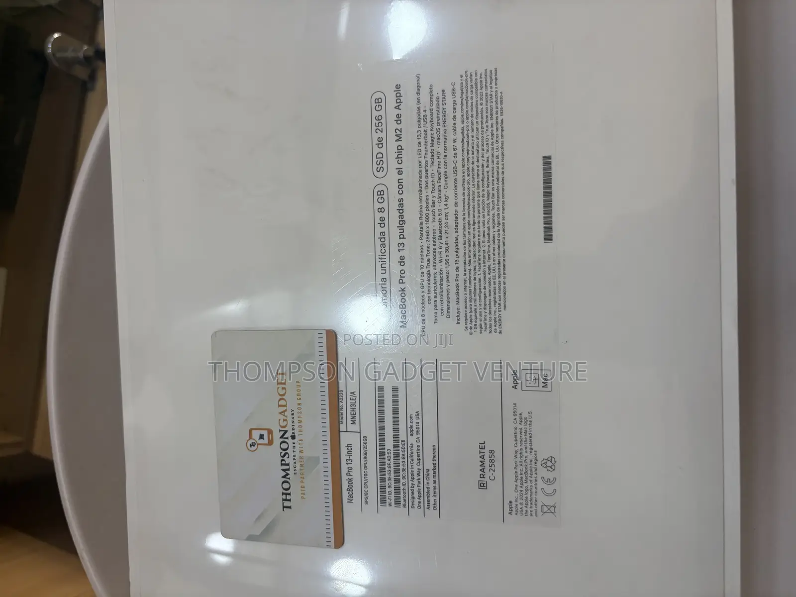 New Laptop Apple MacBook Pro 2023 M2 8GB Intel Core I7 HDD+SSD 256GB
