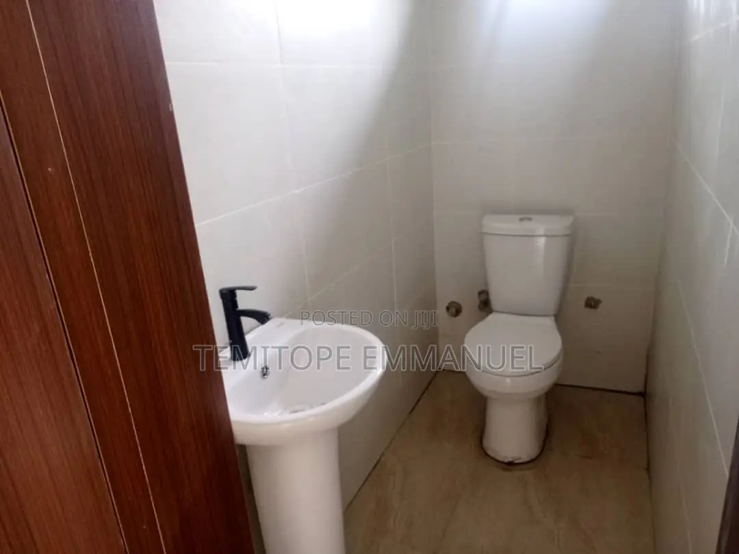 Furnished 4bdrm Duplex in Lekki Phase 1 for rent