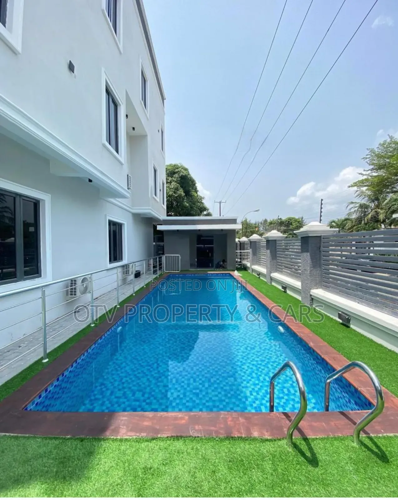 Furnished 4bdrm Townhouse/Terrace in Victoria Island for sale