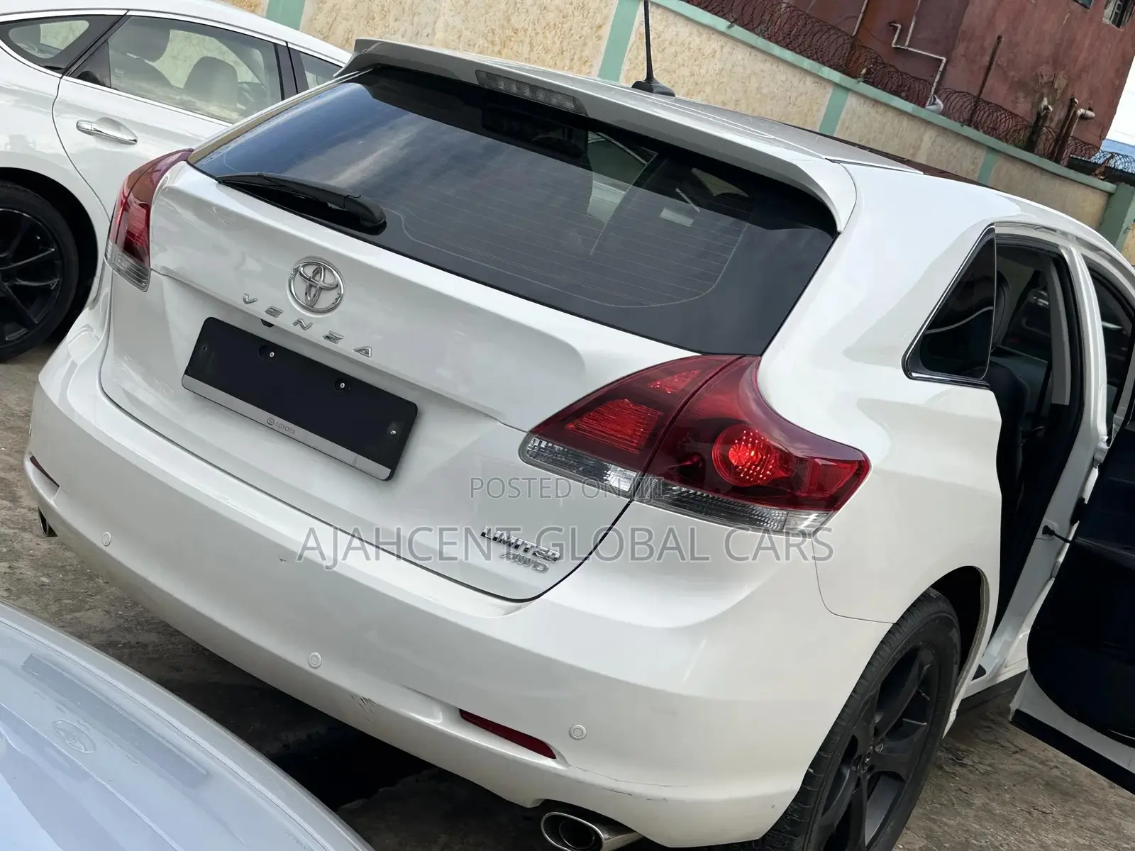Toyota Venza 2013 White