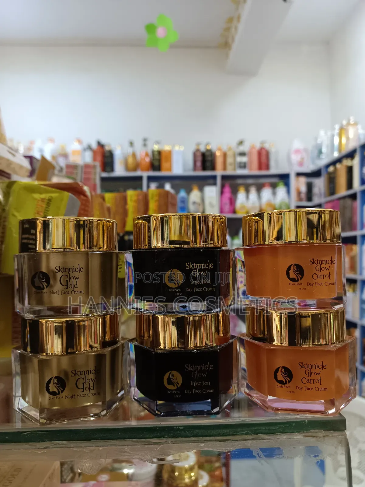 Skinnicle Glow Whitening and Dark Spots Removal Face Cream