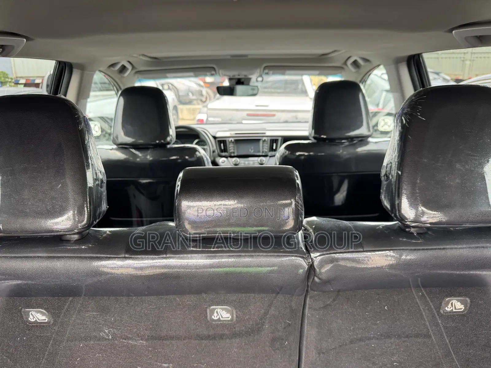 Toyota RAV4 Platinum 4dr SUV AWD (2.5L 4cyl 6A) 2018 Black