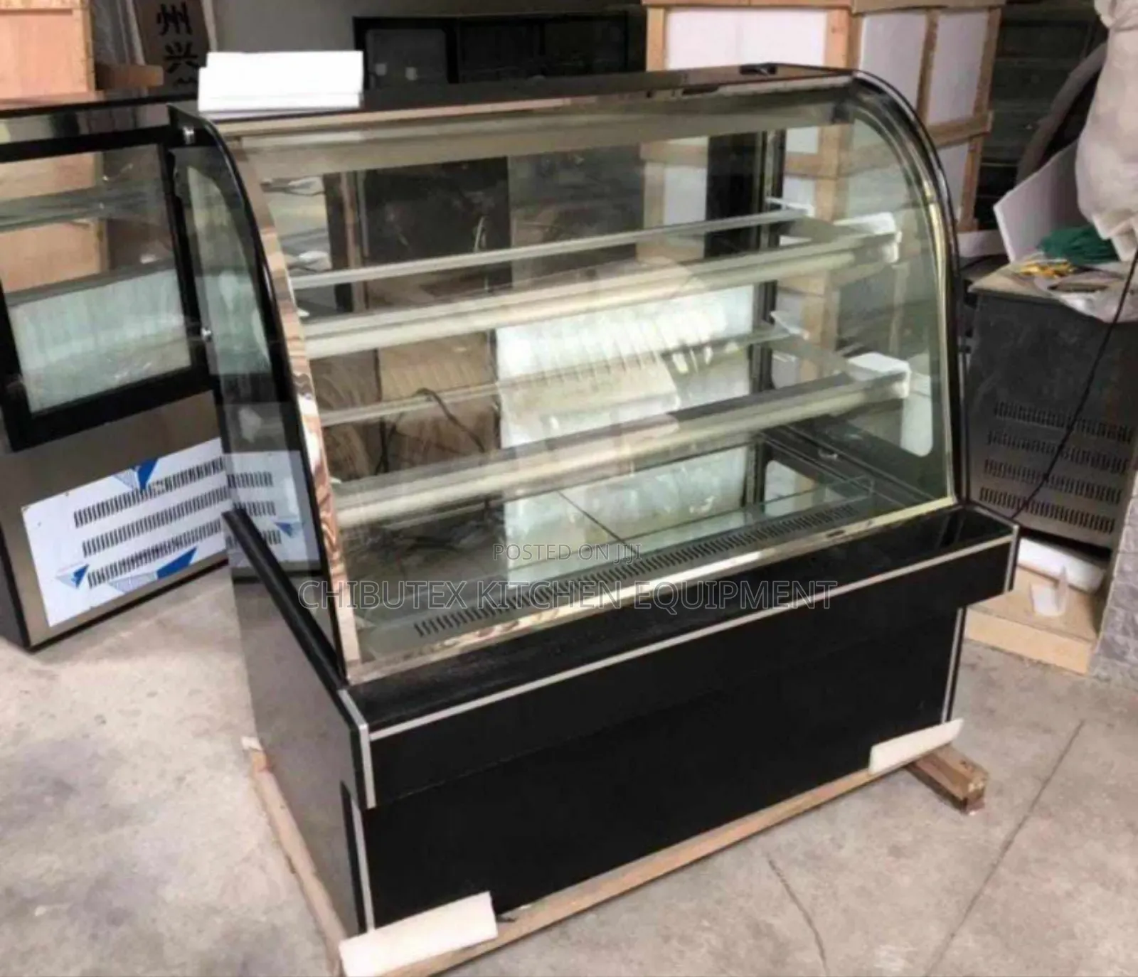 Industrial Standing Cake Display Chiller Machine 5 Feet