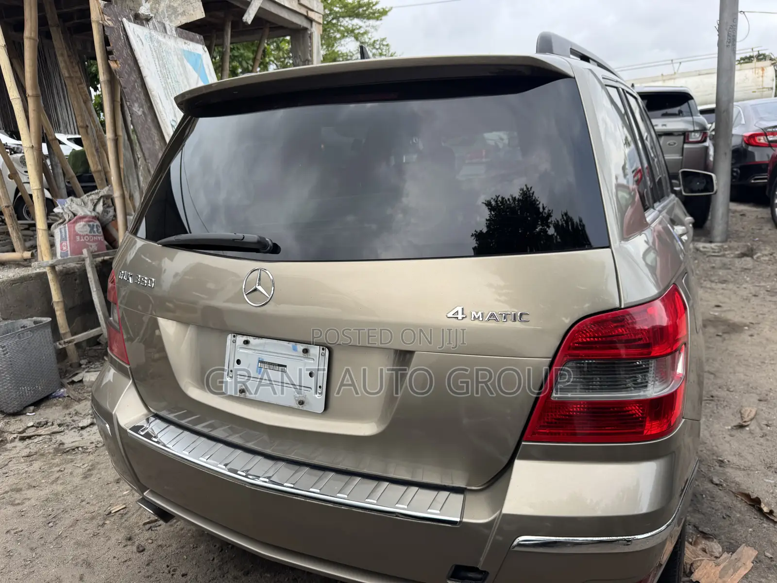 Mercedes-Benz GLK-Class 350 4MATIC 2010 Gold
