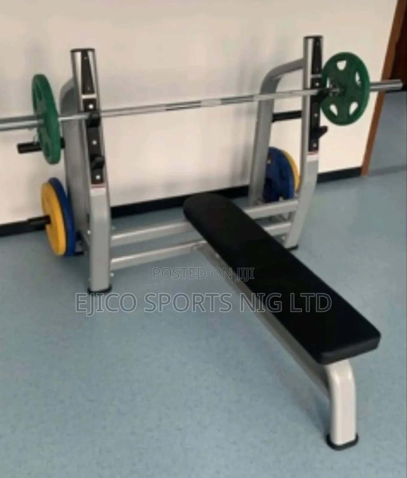 Standard Commercial Weight Bench