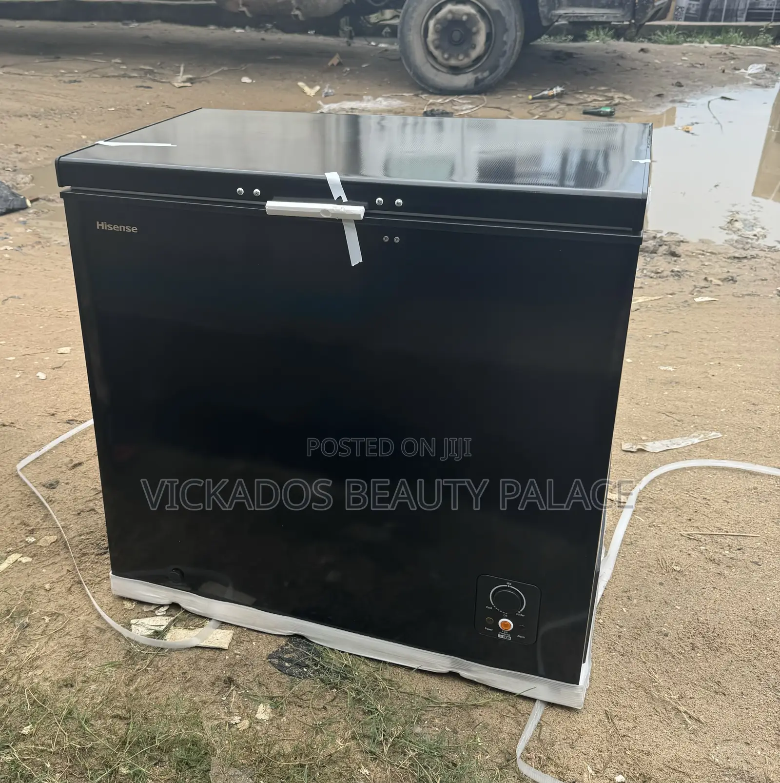 Hisense Chest Freezer Hs250sh With Sliding Glass Door