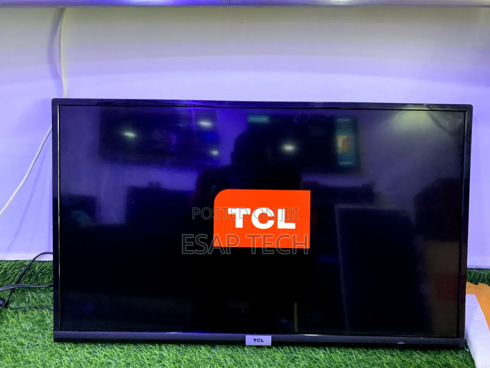 TCL Andorid TV 32inches