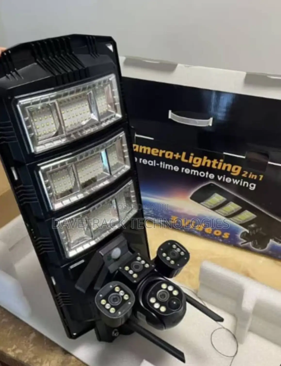V380 Pro 3 Lens 4g Solar Street Light With CCTV Camera