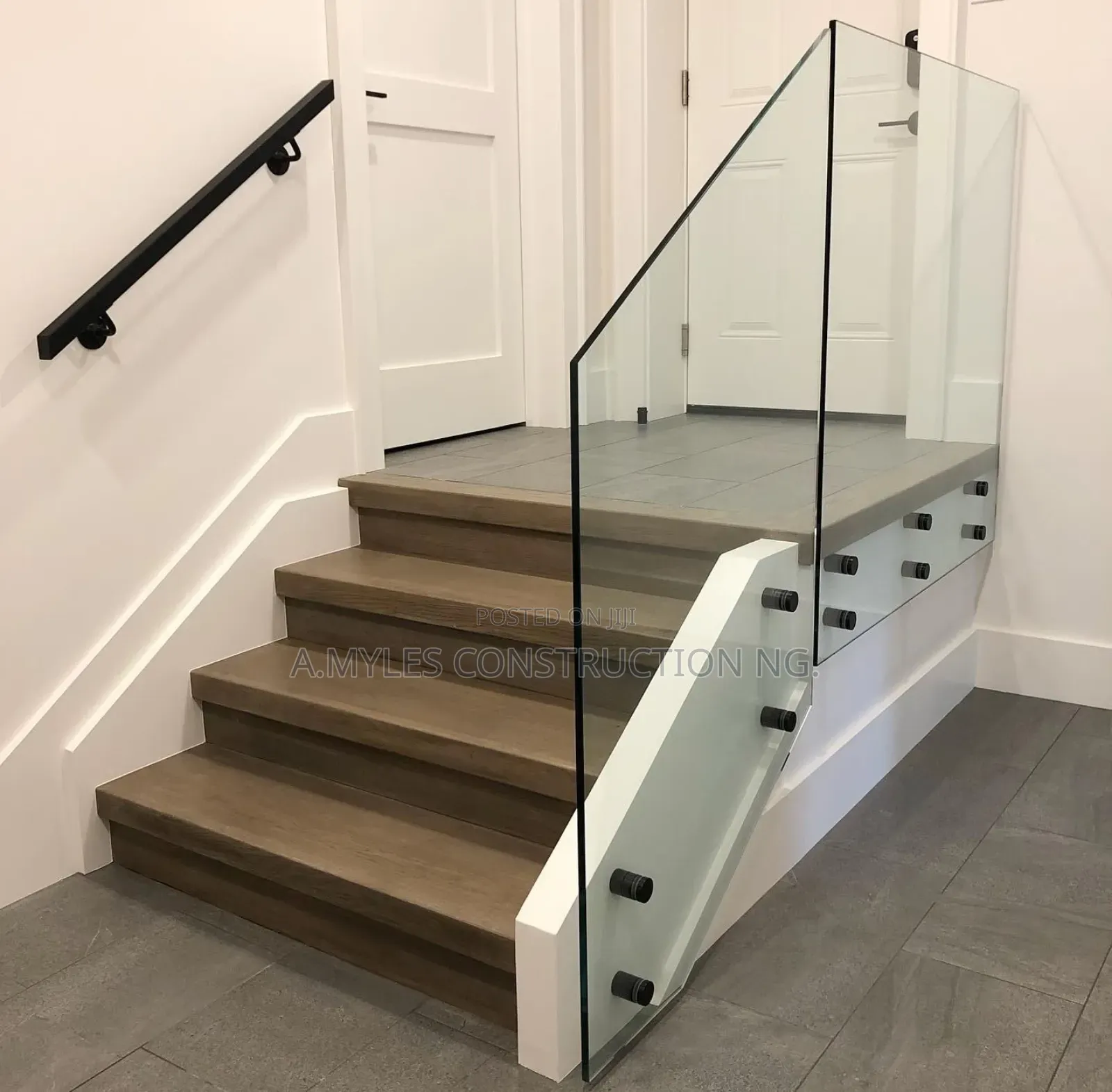 Noble Glass Handrail