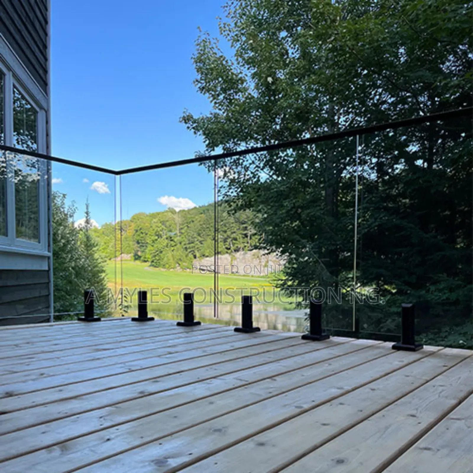 Dollar Glass Handrail