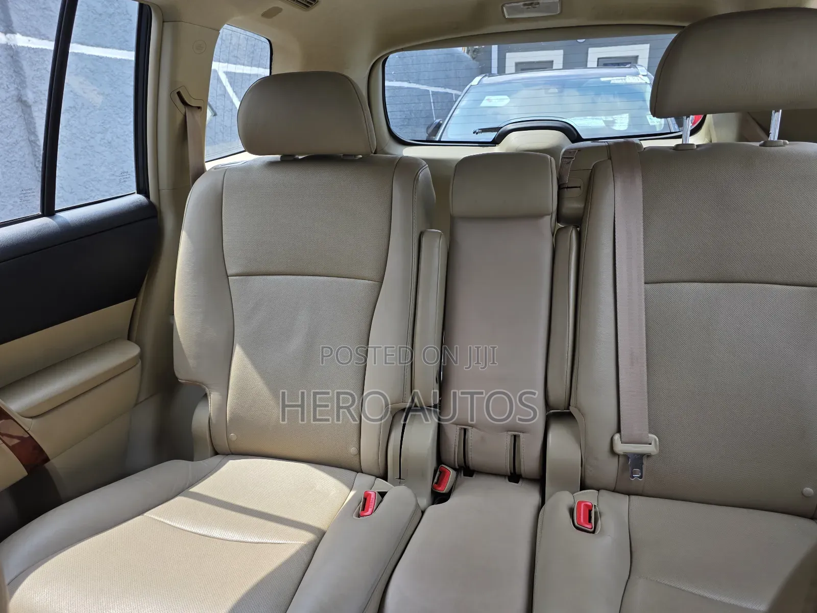Toyota Highlander Limited 2012 White