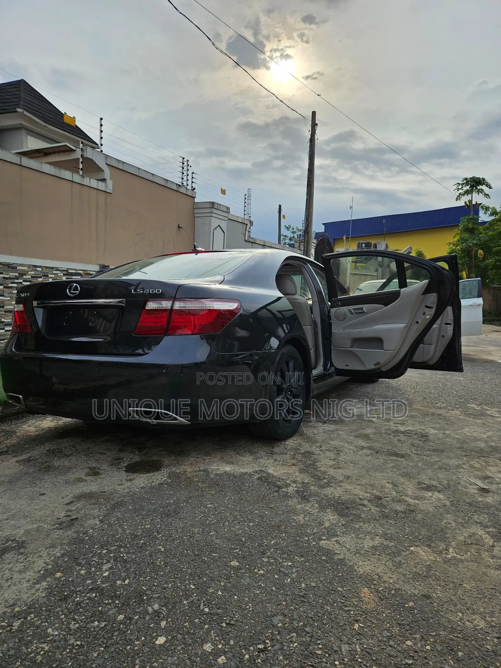 Lexus LS 460 2010 Gray