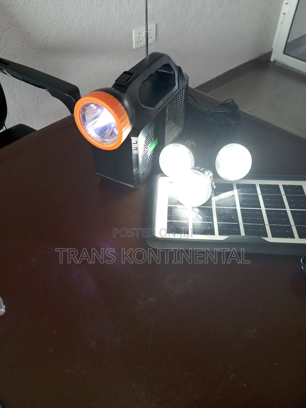 Solar Light With Radio 80w
