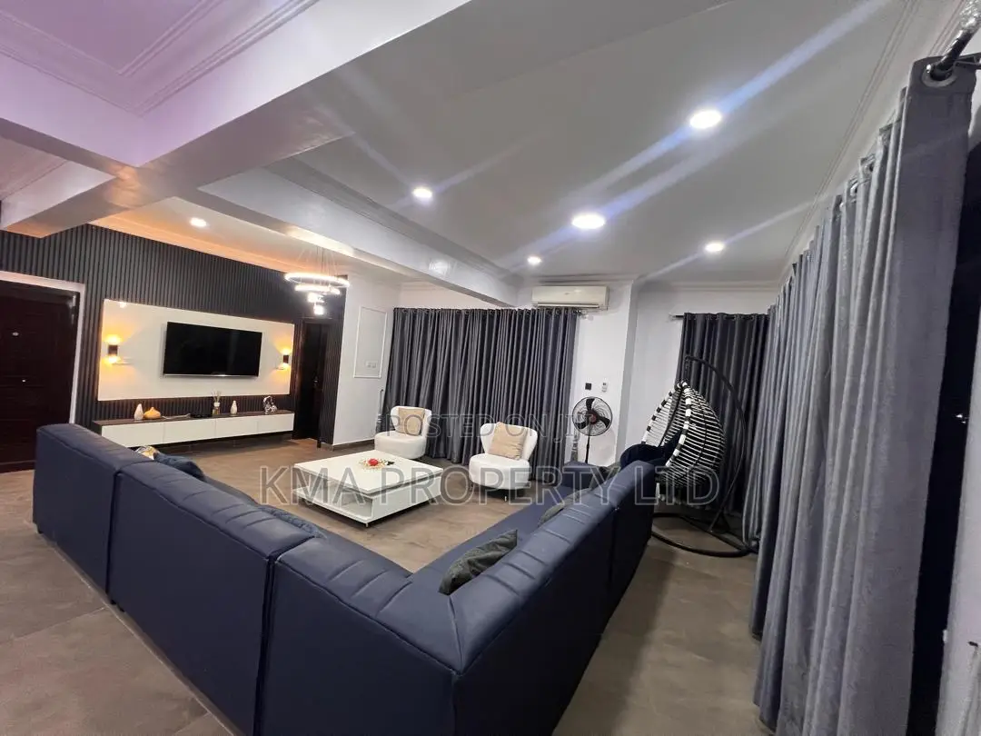 Luxurious 5 Bedroom Sea View Apartment With Pool and Snooker